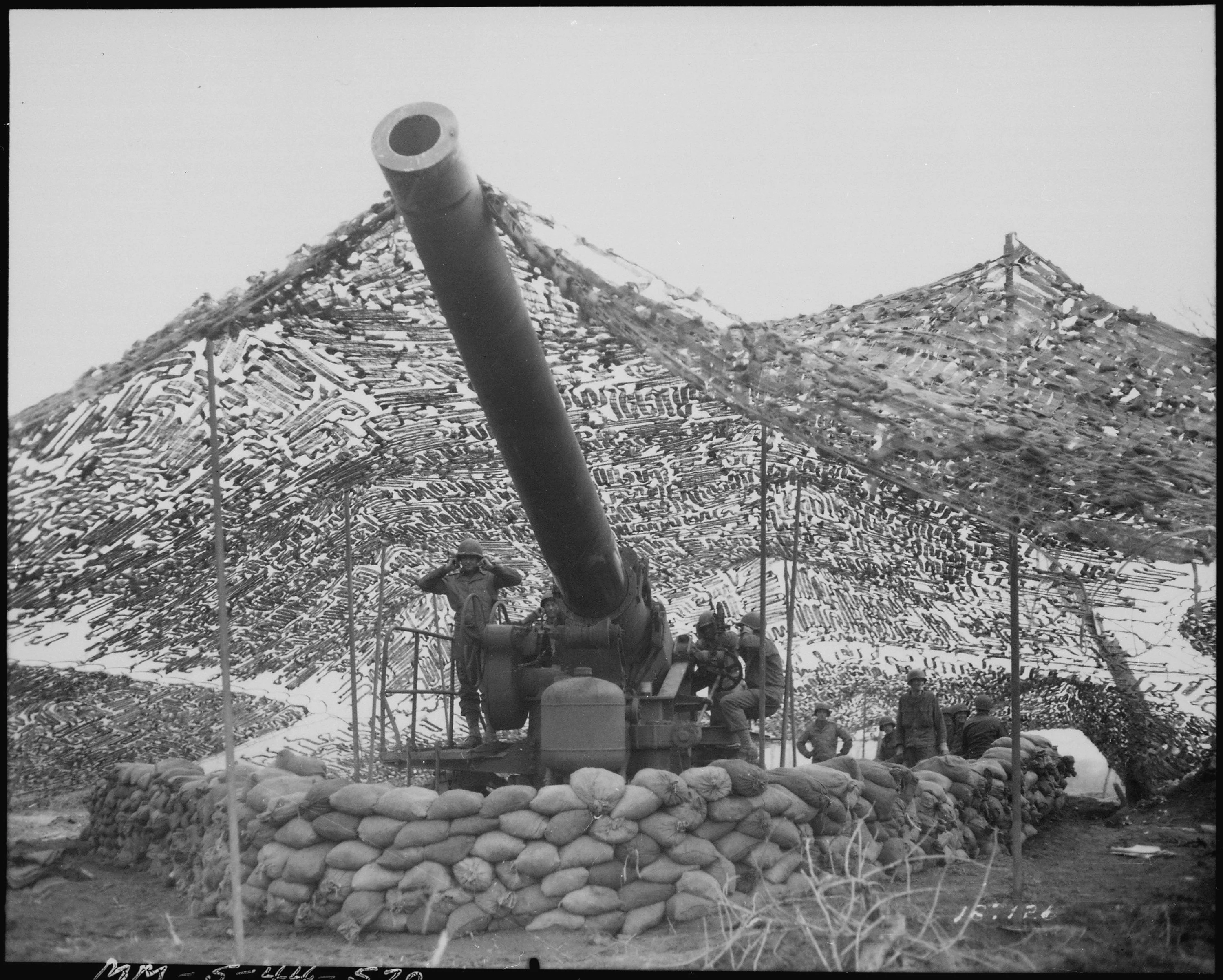 US 240mm Howitzer in Action: Italian Campaign, January 1944