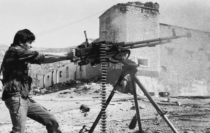 Kurdish Fighter Fires DShK Machine Gun, 1991 Iraqi Uprising